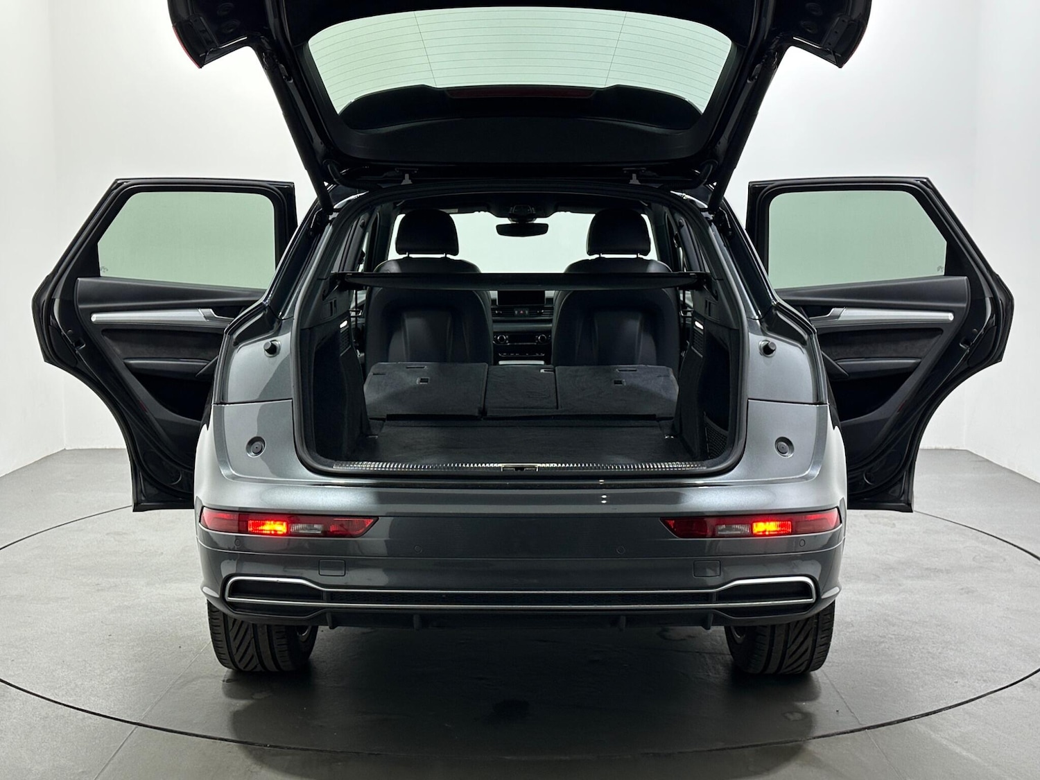 Used Audi Q5 2018 for sale - 77054009: Photo 45