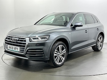 Used Audi Q5 2018 for sale - 77054009: Photo