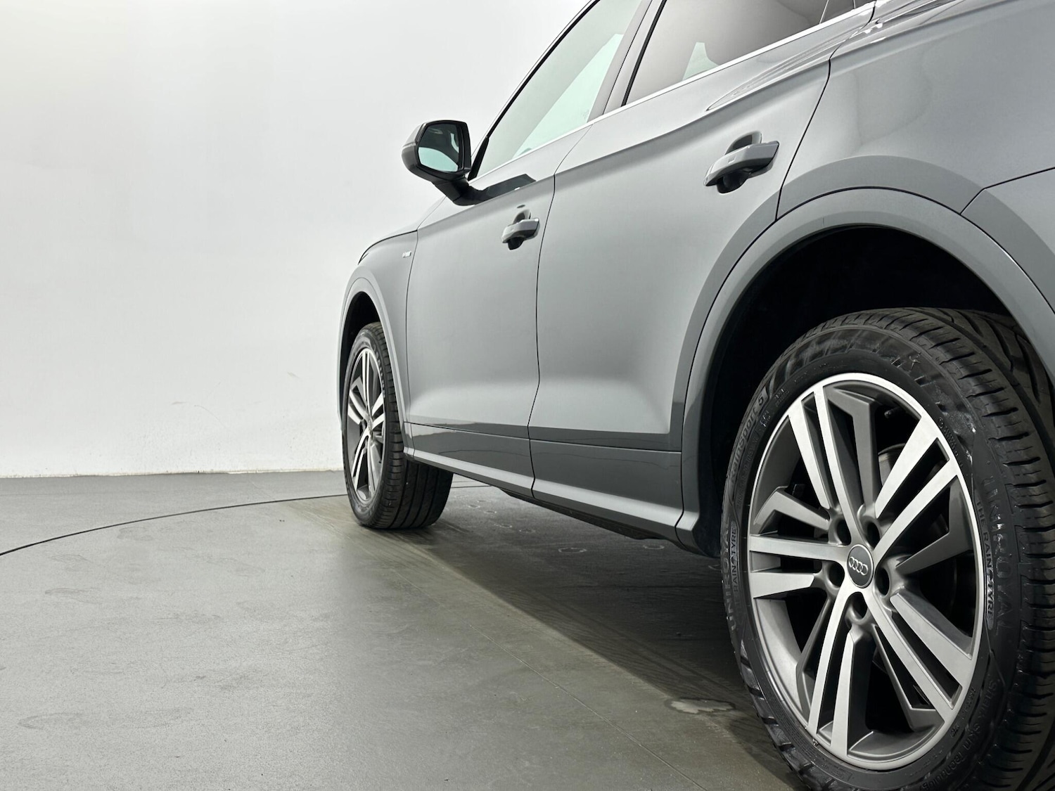 Used Audi Q5 2018 for sale - 77054009: Photo 51