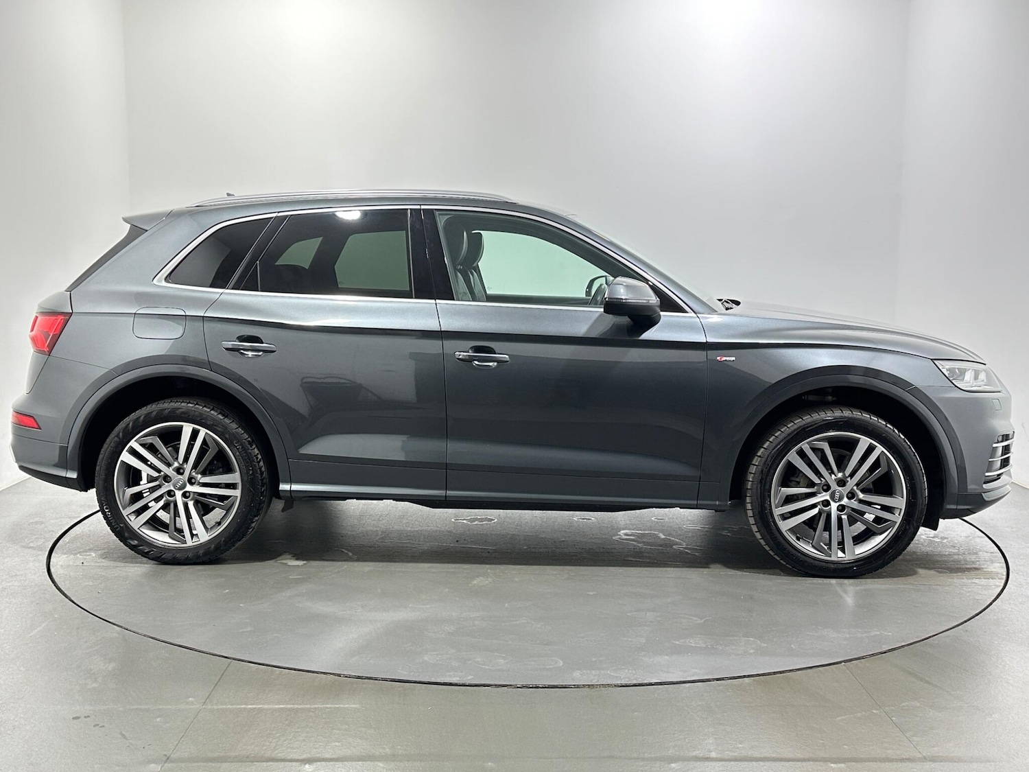 Used Audi Q5 2018 for sale - 77054009: Photo 9