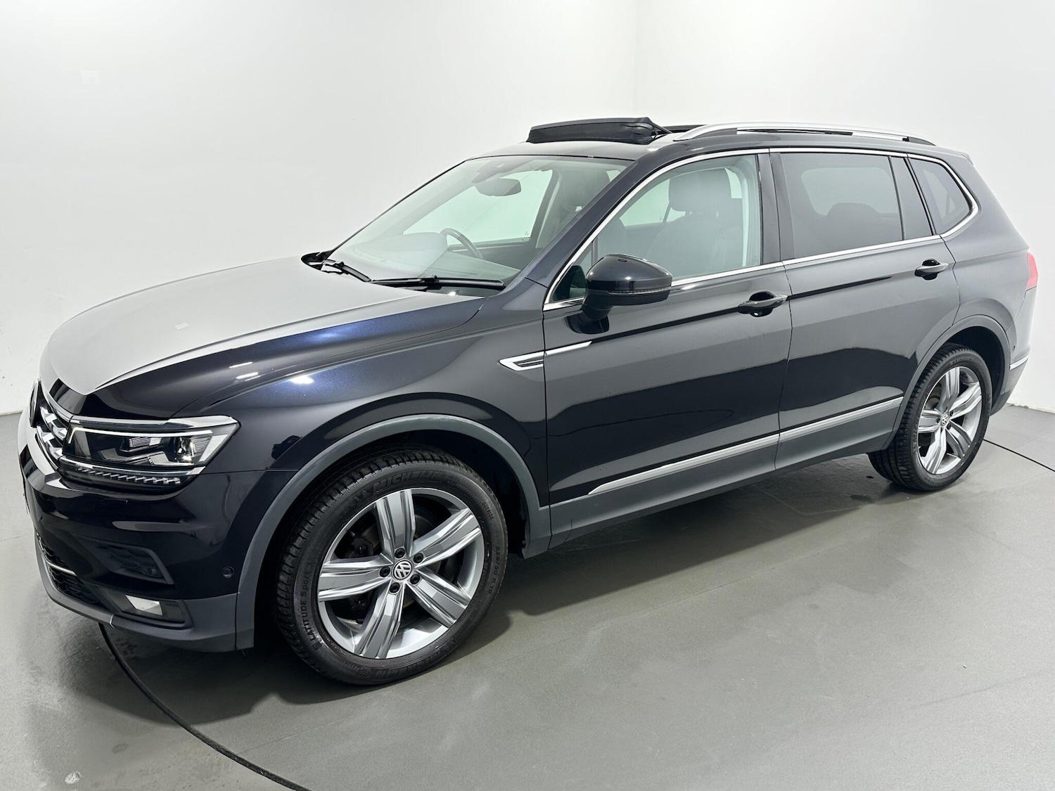 Used Volkswagen Tiguan Allspace for sale - 77658748: Photo 57