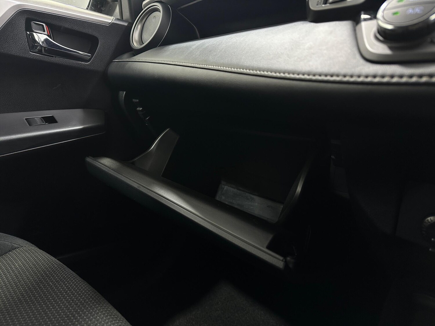 Used Toyota RAV4 2018 for sale - 77479166: Photo 25