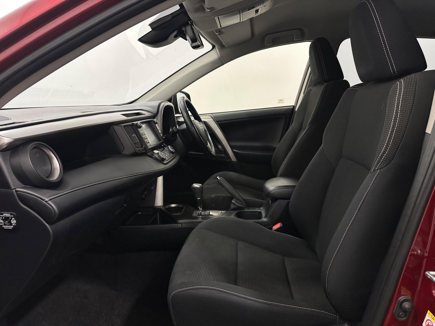 Used Toyota RAV4 2018 for sale - 77479166: Photo 32