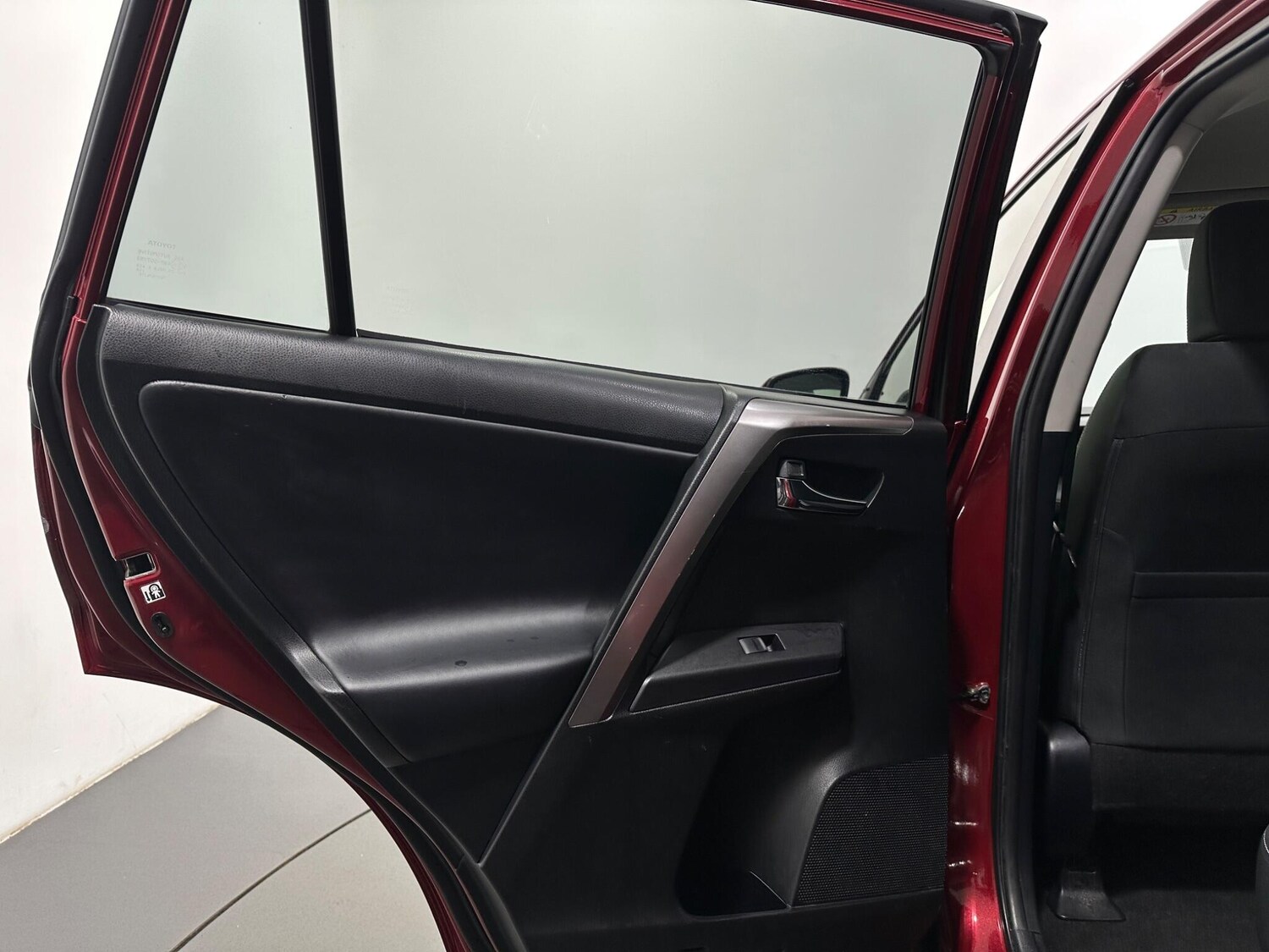 Used Toyota RAV4 2018 for sale - 77479166: Photo 38