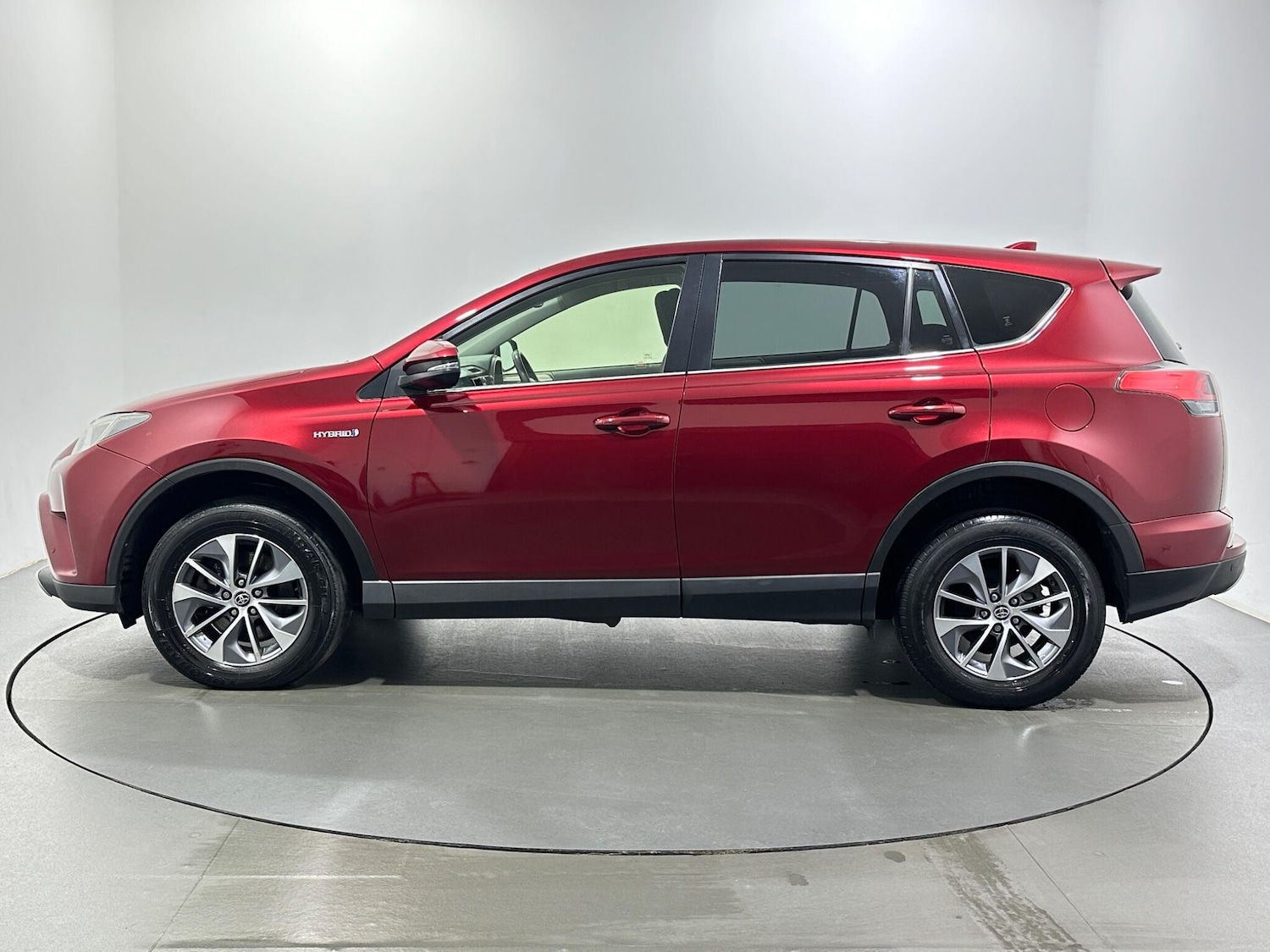 Used Toyota RAV4 2018 for sale - 77479166: Photo 5