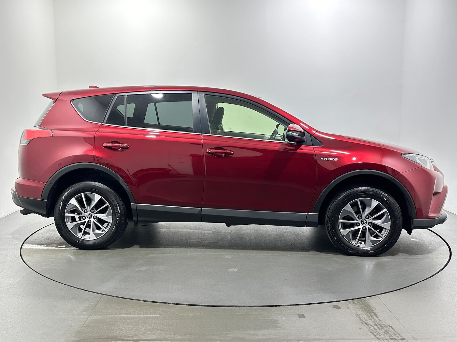 Used Toyota RAV4 2018 for sale - 77479166: Photo 9