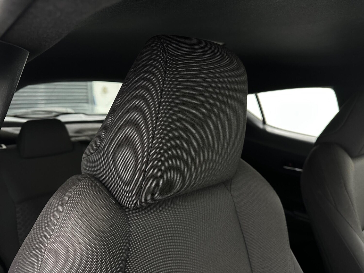 Used Toyota C-HR 2022 for sale - 76878450: Photo 30