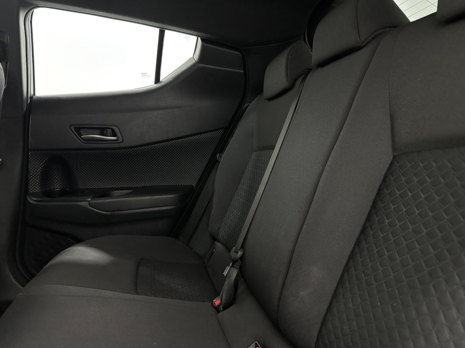 Used Toyota C-HR 2022 for sale - 76878450: Photo 37