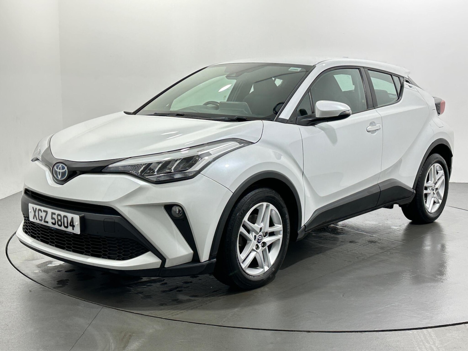 Used Toyota C-HR 2022 for sale - 76878450: Photo 4