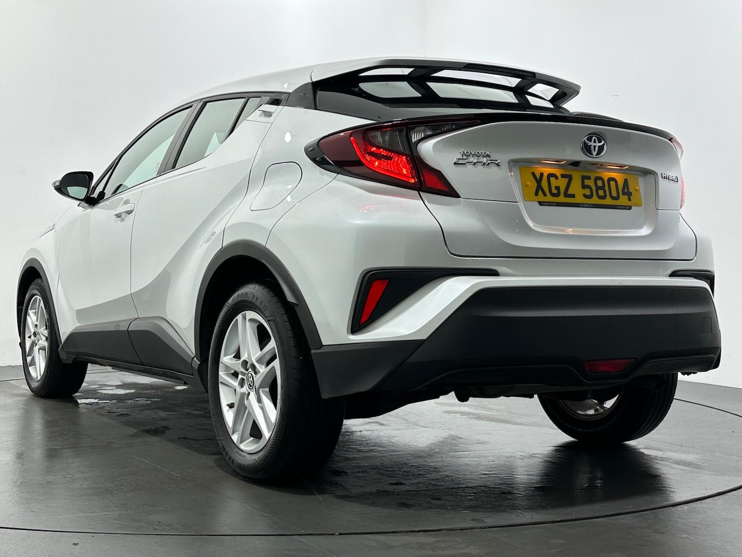 Used Toyota C-HR 2022 for sale - 76878450: Photo 46