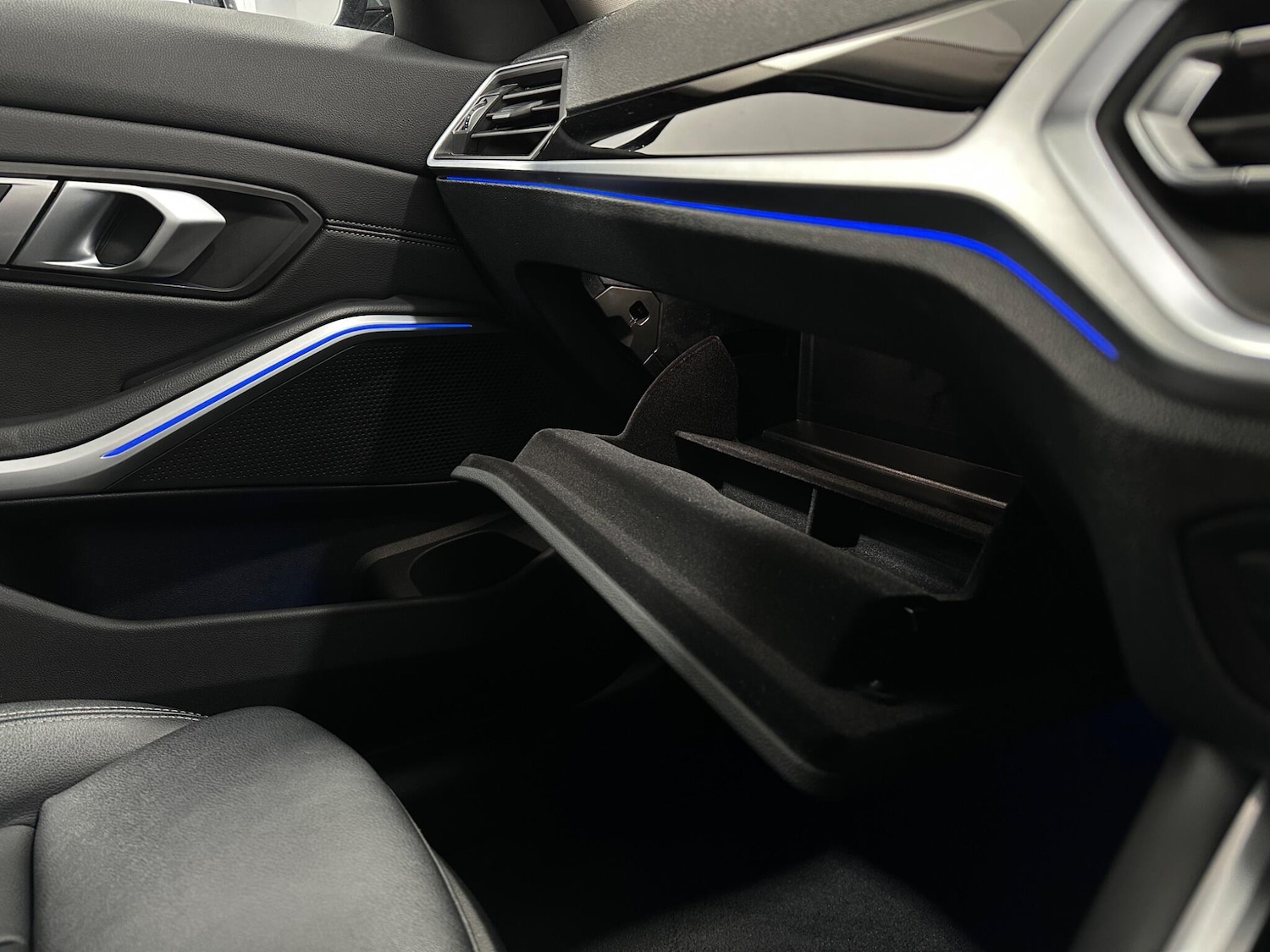 Used BMW 3 Series 2020 for sale - 76878540: Photo 27