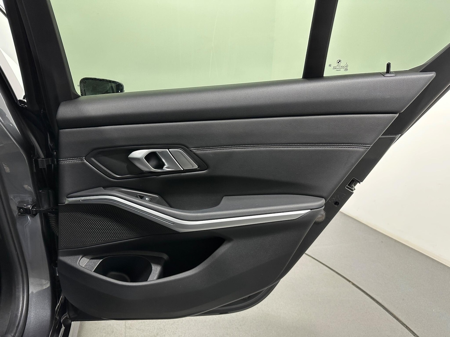 Used BMW 3 Series 2020 for sale - 76878540: Photo 42