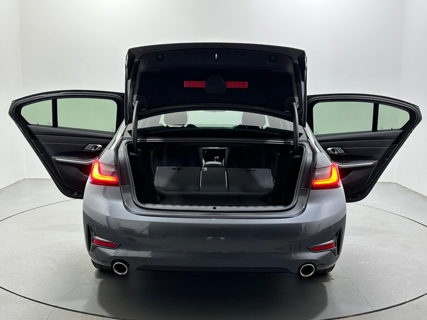 Used BMW 3 Series 2020 for sale - 76878540: Photo 43