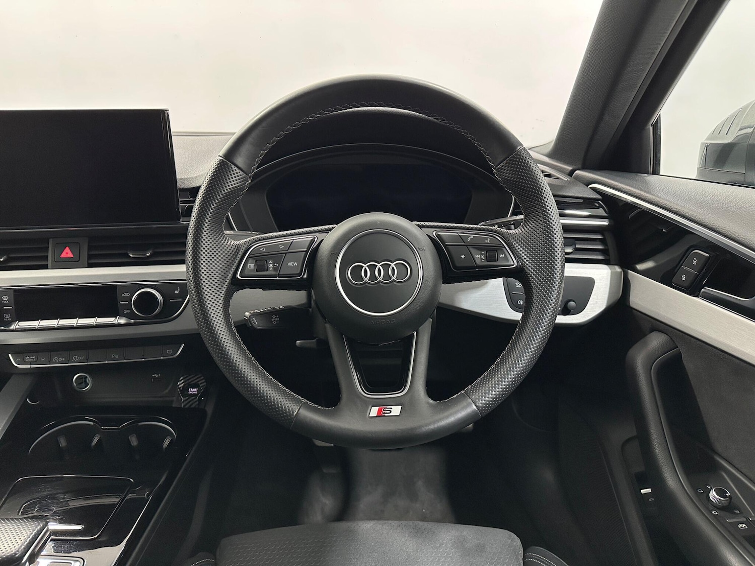 Used Audi A4 2022 for sale - 77586696: Photo 13