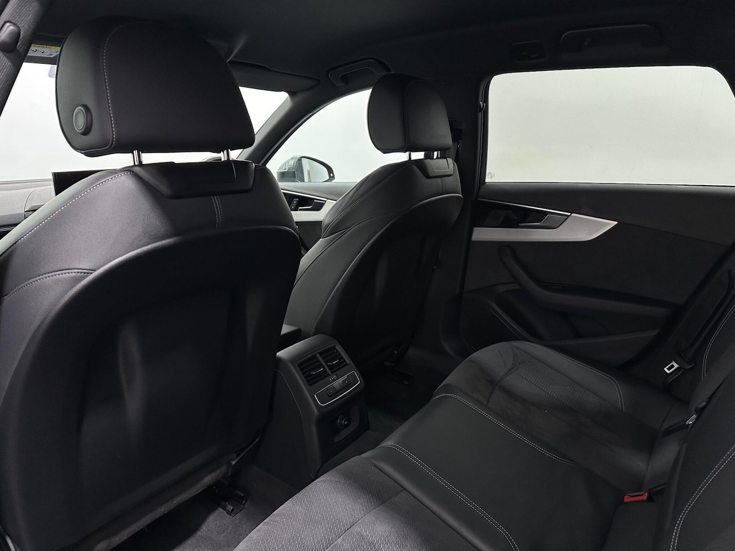 Used Audi A4 2022 for sale - 77586696: Photo 38