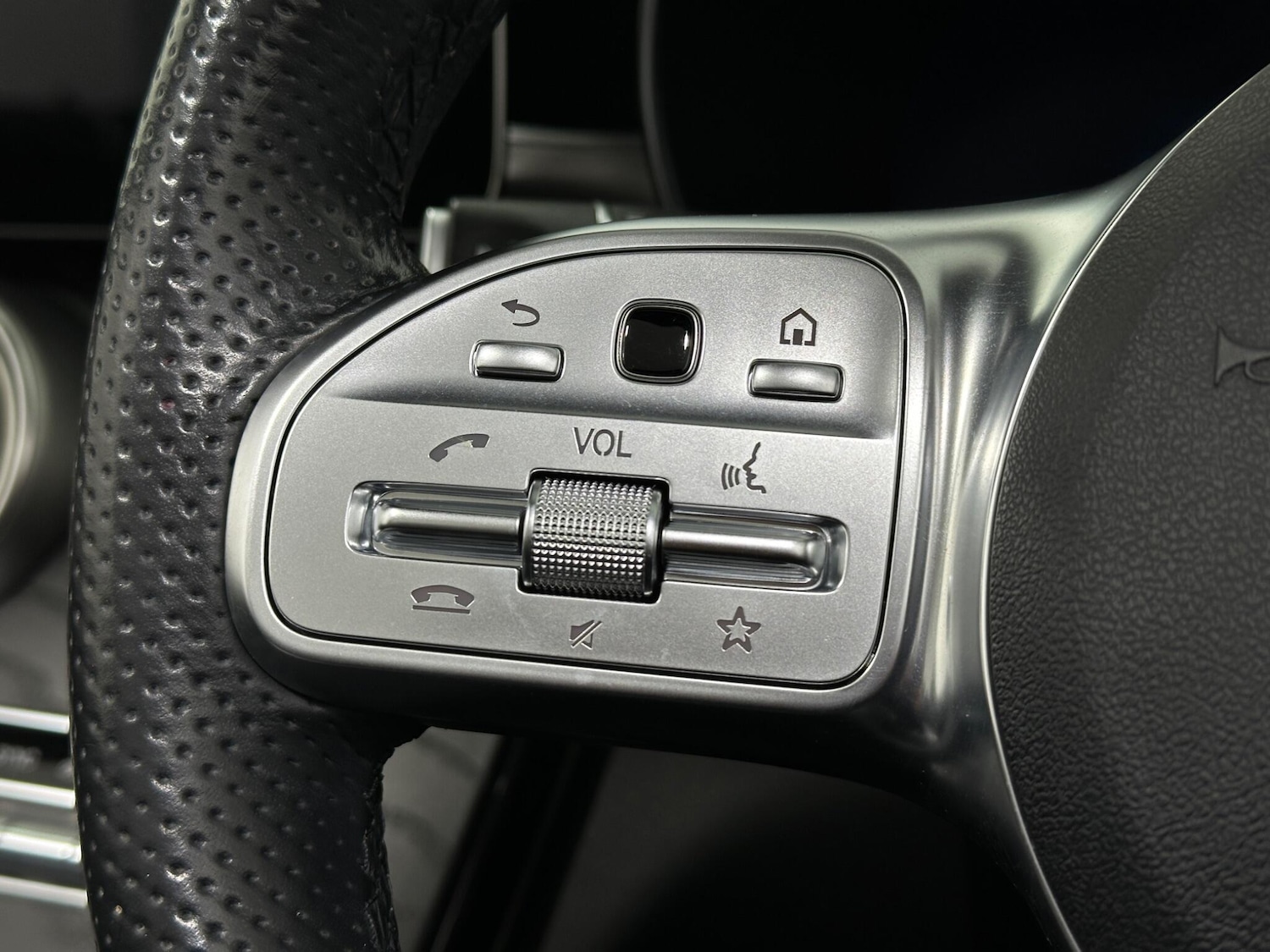 Used Mercedes-Benz C Class 2021 for sale - 76878604: Photo 13