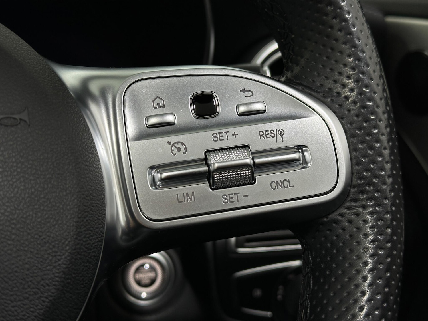 Used Mercedes-Benz C Class 2021 for sale - 76878604: Photo 14