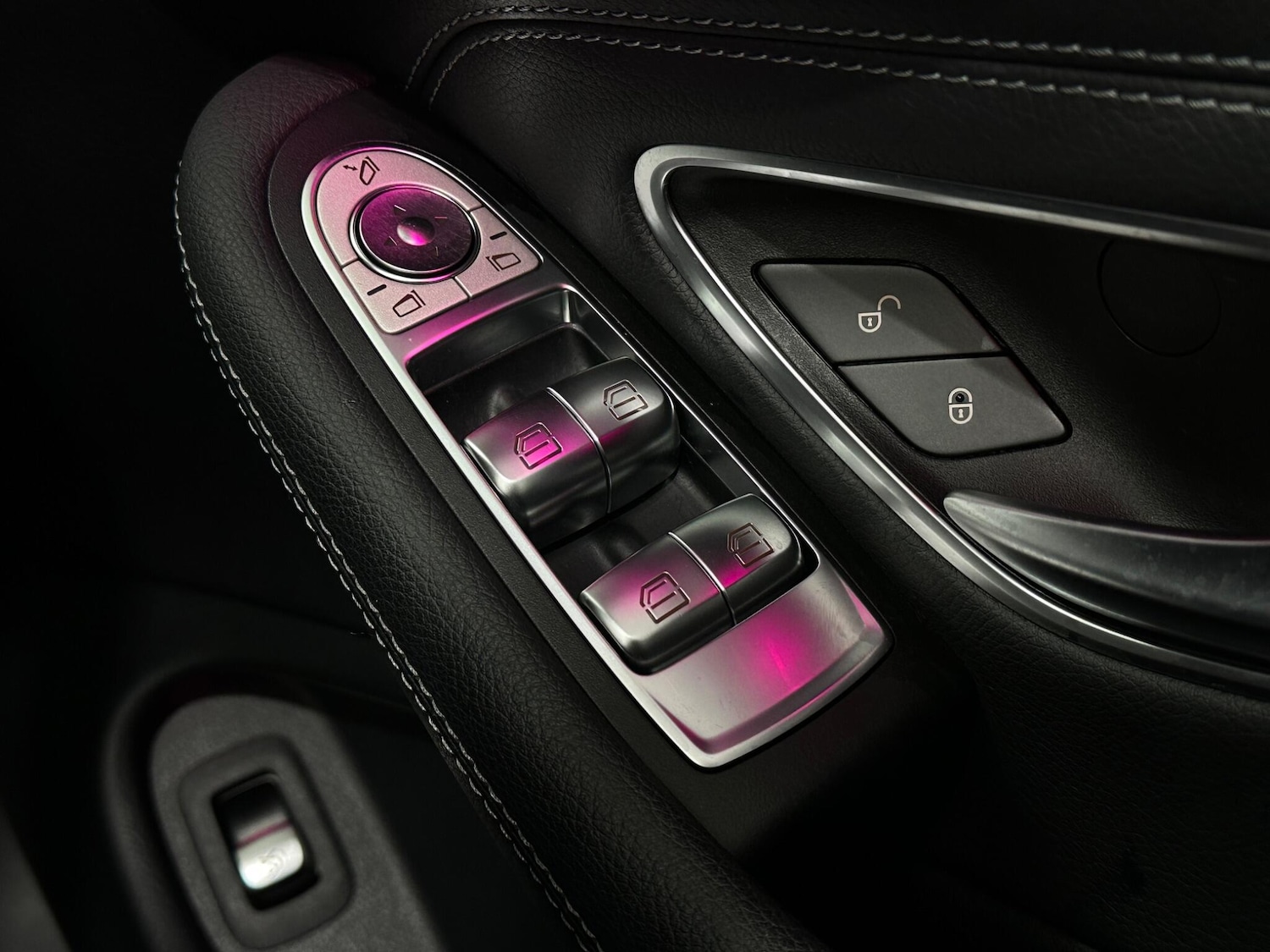 Used Mercedes-Benz C Class 2021 for sale - 76878604: Photo 18