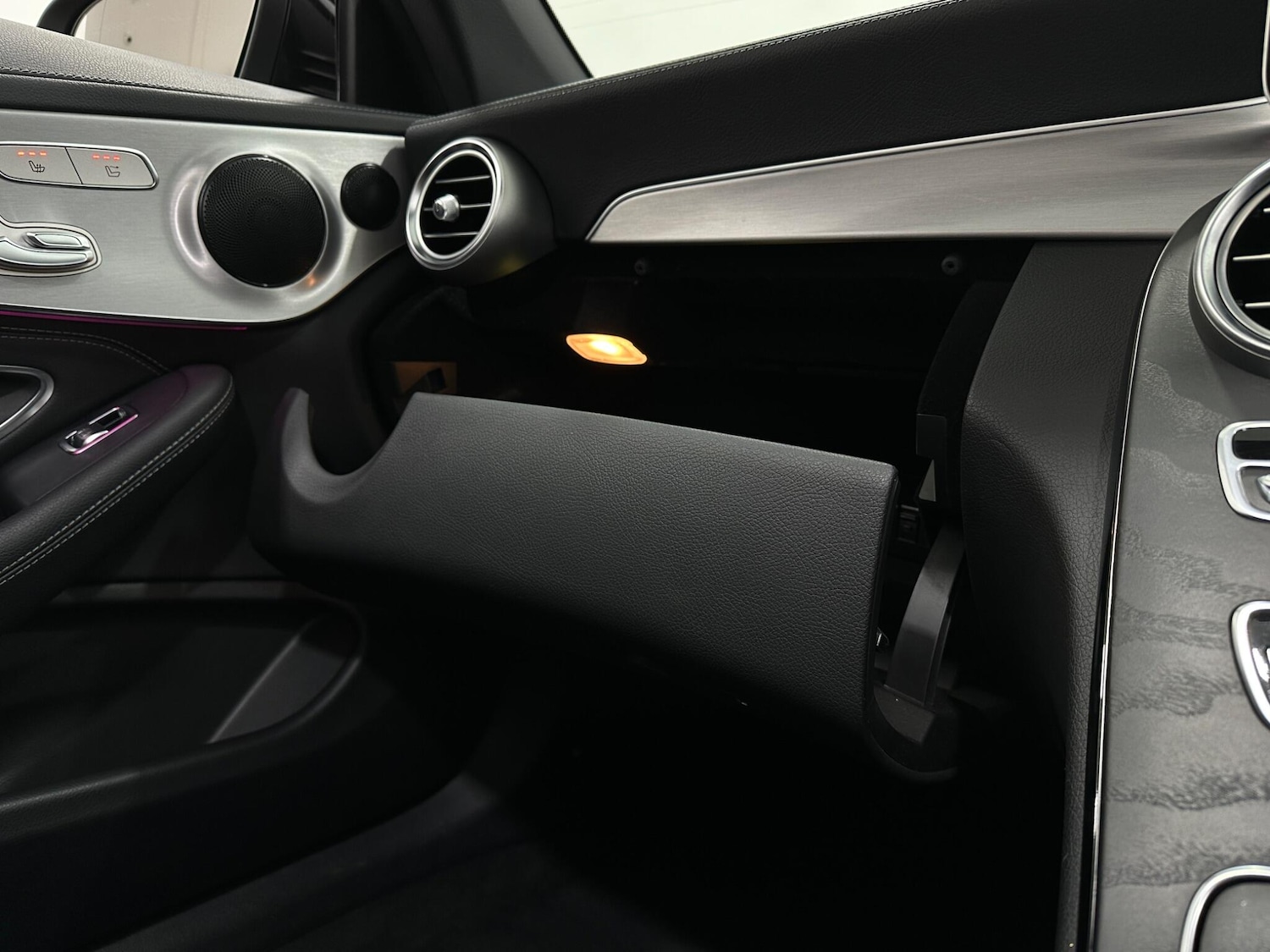 Used Mercedes-Benz C Class 2021 for sale - 76878604: Photo 29