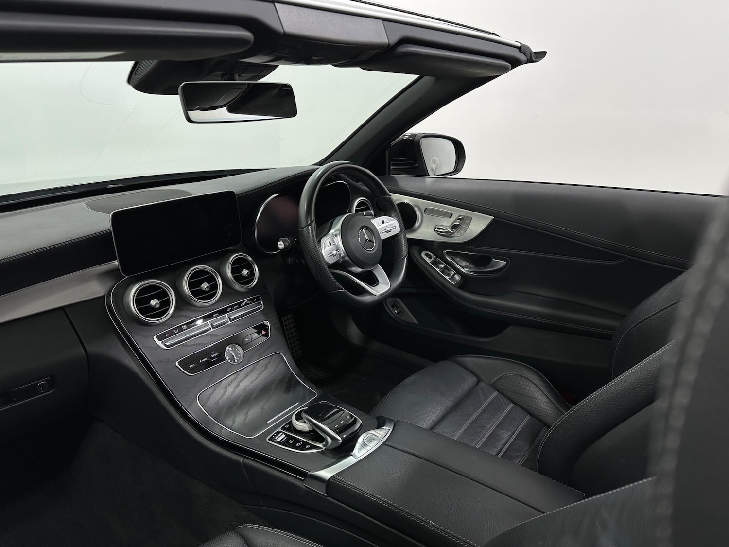 Used Mercedes-Benz C Class 2021 for sale - 76878604: Photo 30