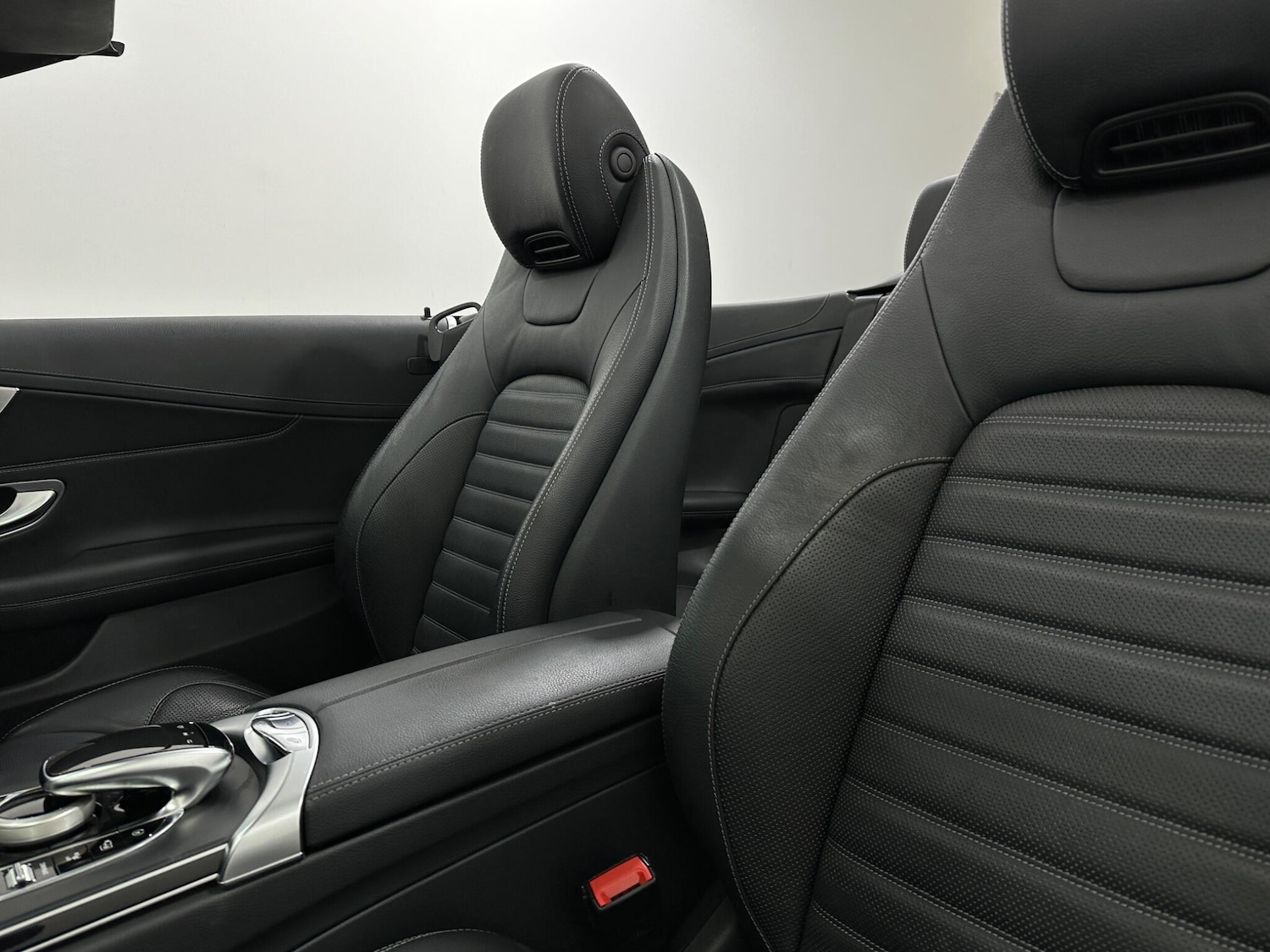 Used Mercedes-Benz C Class 2021 for sale - 76878604: Photo 36