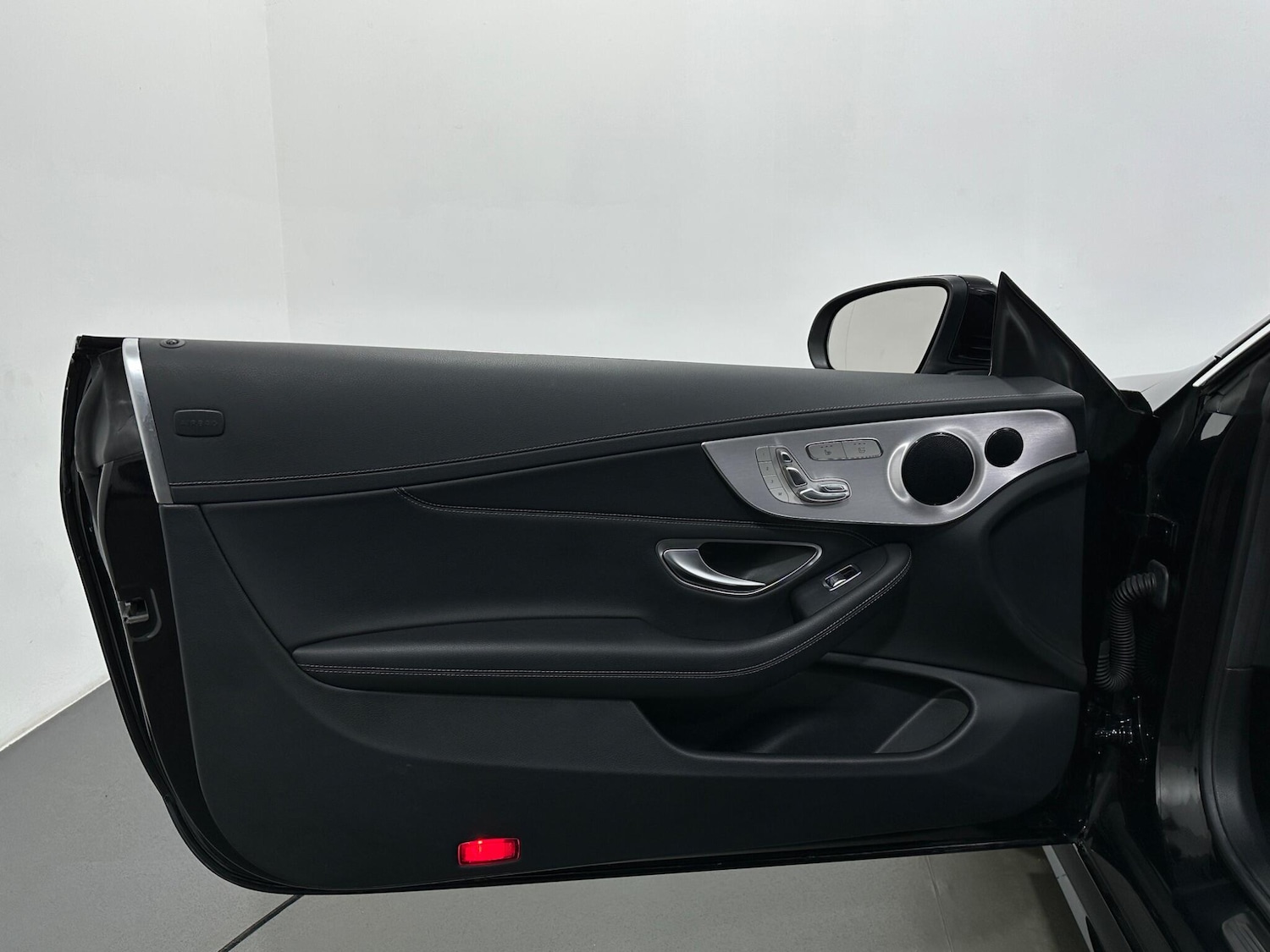 Used Mercedes-Benz C Class 2021 for sale - 76878604: Photo 38