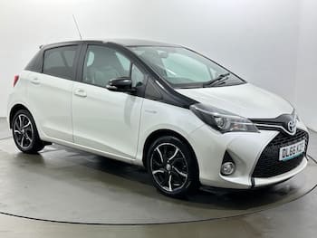 Used Toyota Yaris 2017 for sale - 79774753: Photo