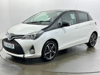 Used Toyota Yaris 2017 for sale - 79774753: Photo