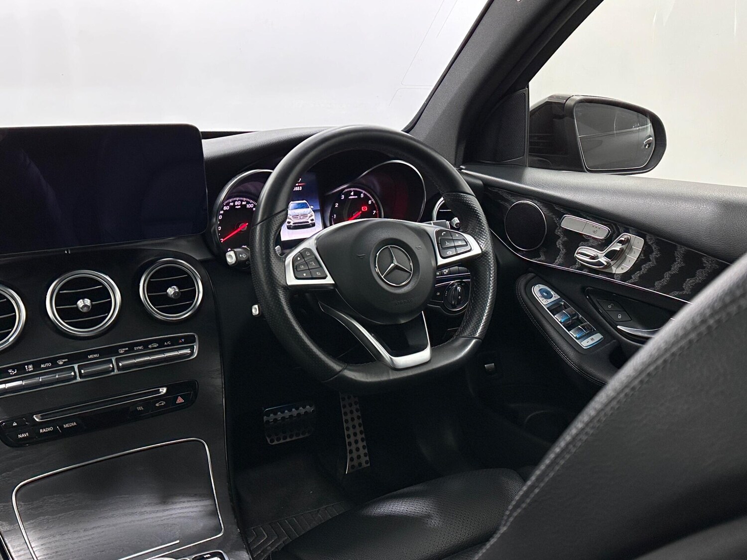 Used Mercedes-Benz GLC for sale - 77957551: Photo 12