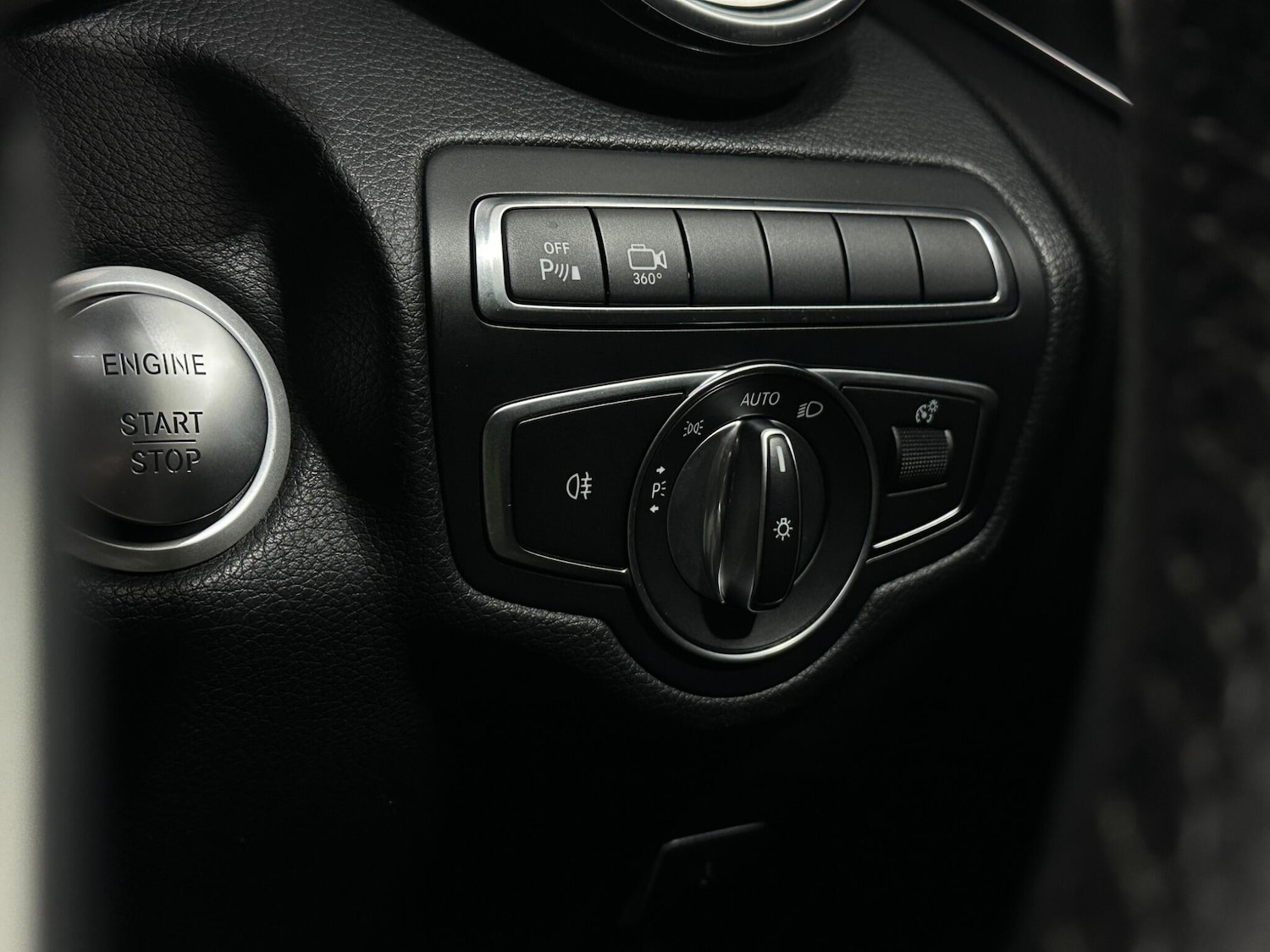 Used Mercedes-Benz GLC for sale - 77957551: Photo 17