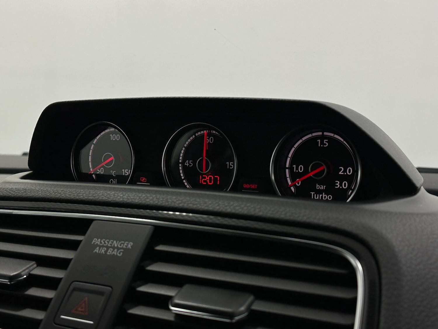 Used Volkswagen Scirocco 2018 for sale - 76878518: Photo 25