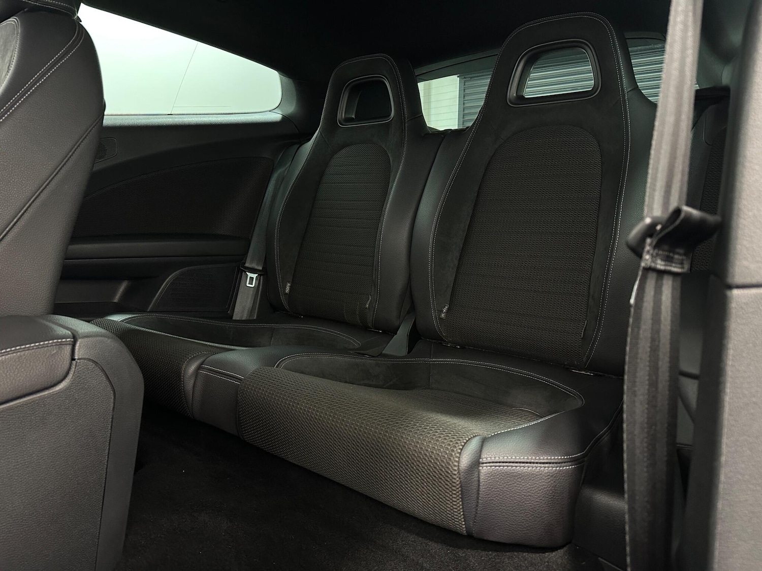 Used Volkswagen Scirocco 2018 for sale - 76878518: Photo 37