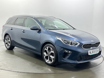 Used Kia Ceed 2019 for sale - 79121703: Photo