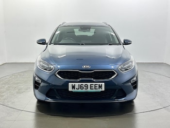 Used Kia Ceed 2019 for sale - 79121703: Photo