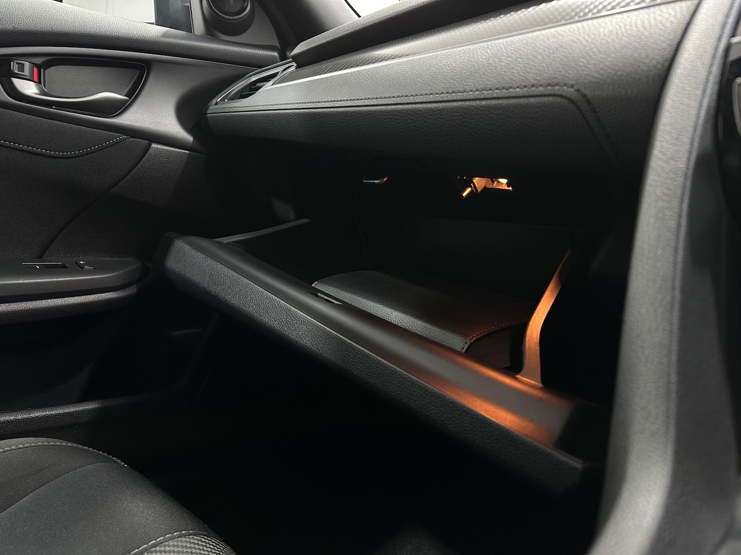 Used Honda Civic 2018 for sale - 78071986: Photo 26