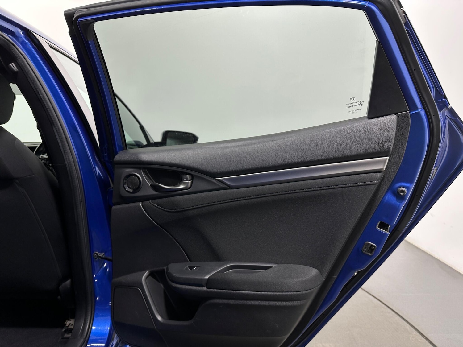 Used Honda Civic 2018 for sale - 78071986: Photo 42