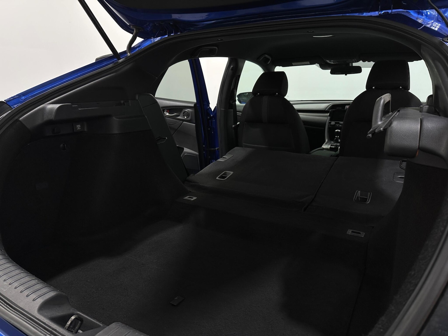 Used Honda Civic 2018 for sale - 78071986: Photo 44