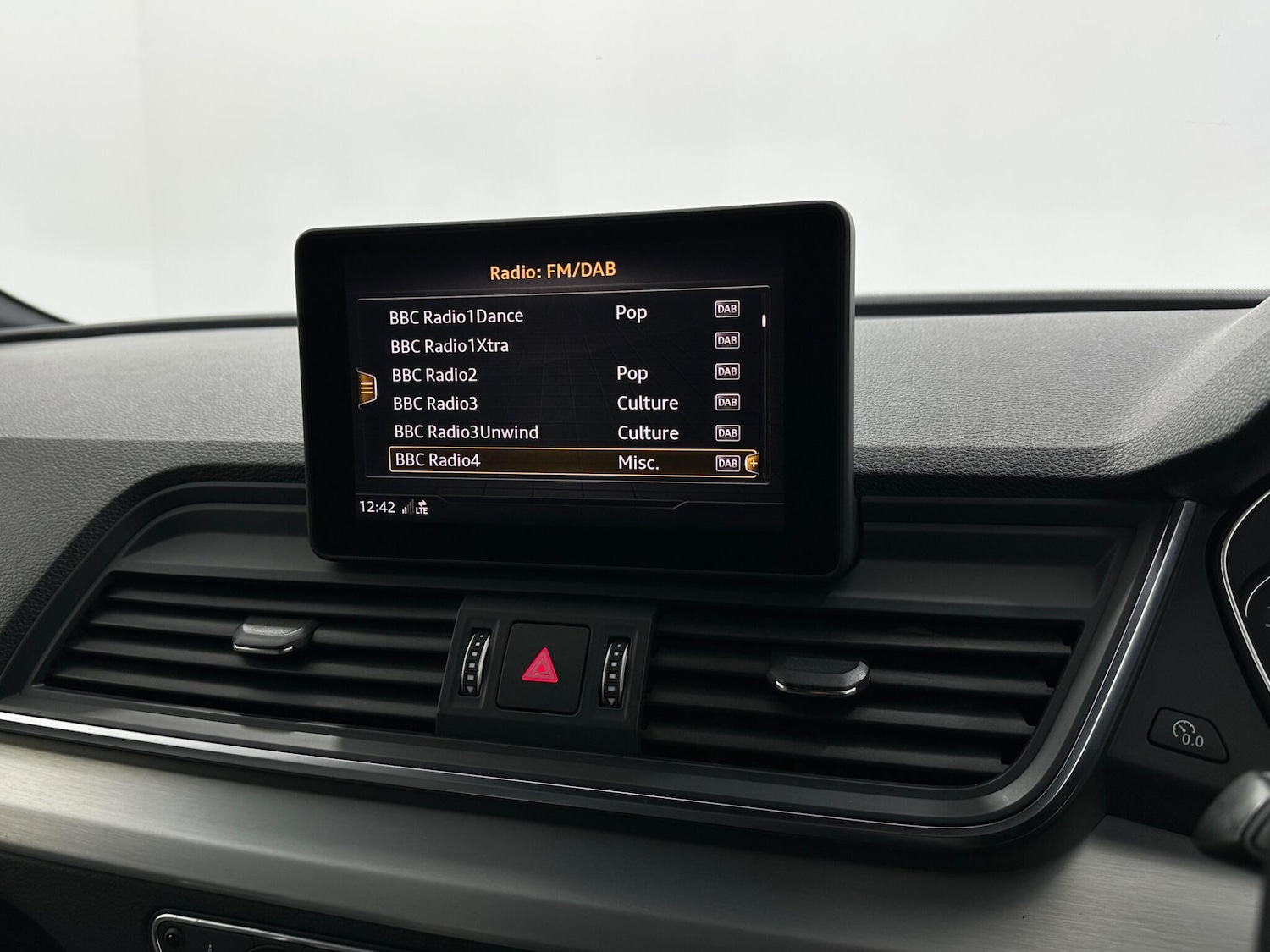 Used Audi Q5 2018 for sale - 77633469: Photo 25