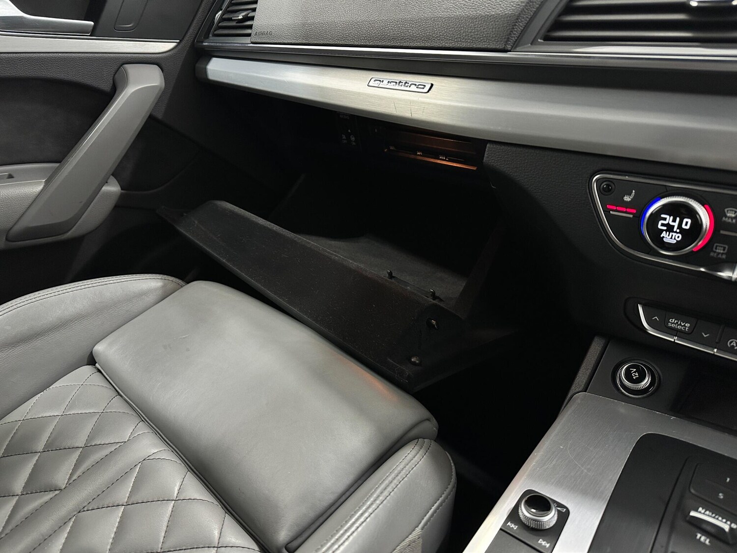 Used Audi Q5 2018 for sale - 77633469: Photo 28