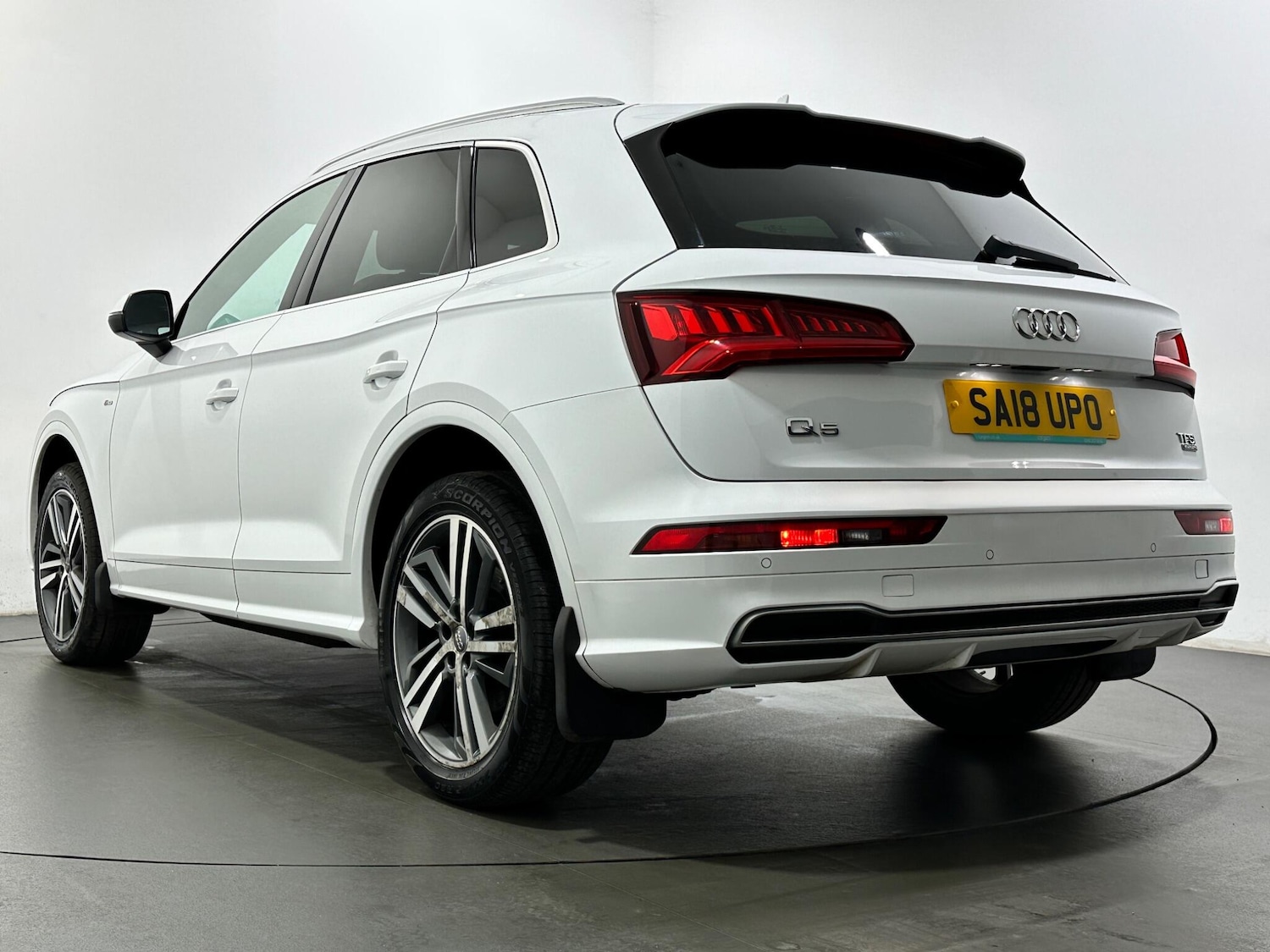 Used Audi Q5 2018 for sale - 77633469: Photo 50