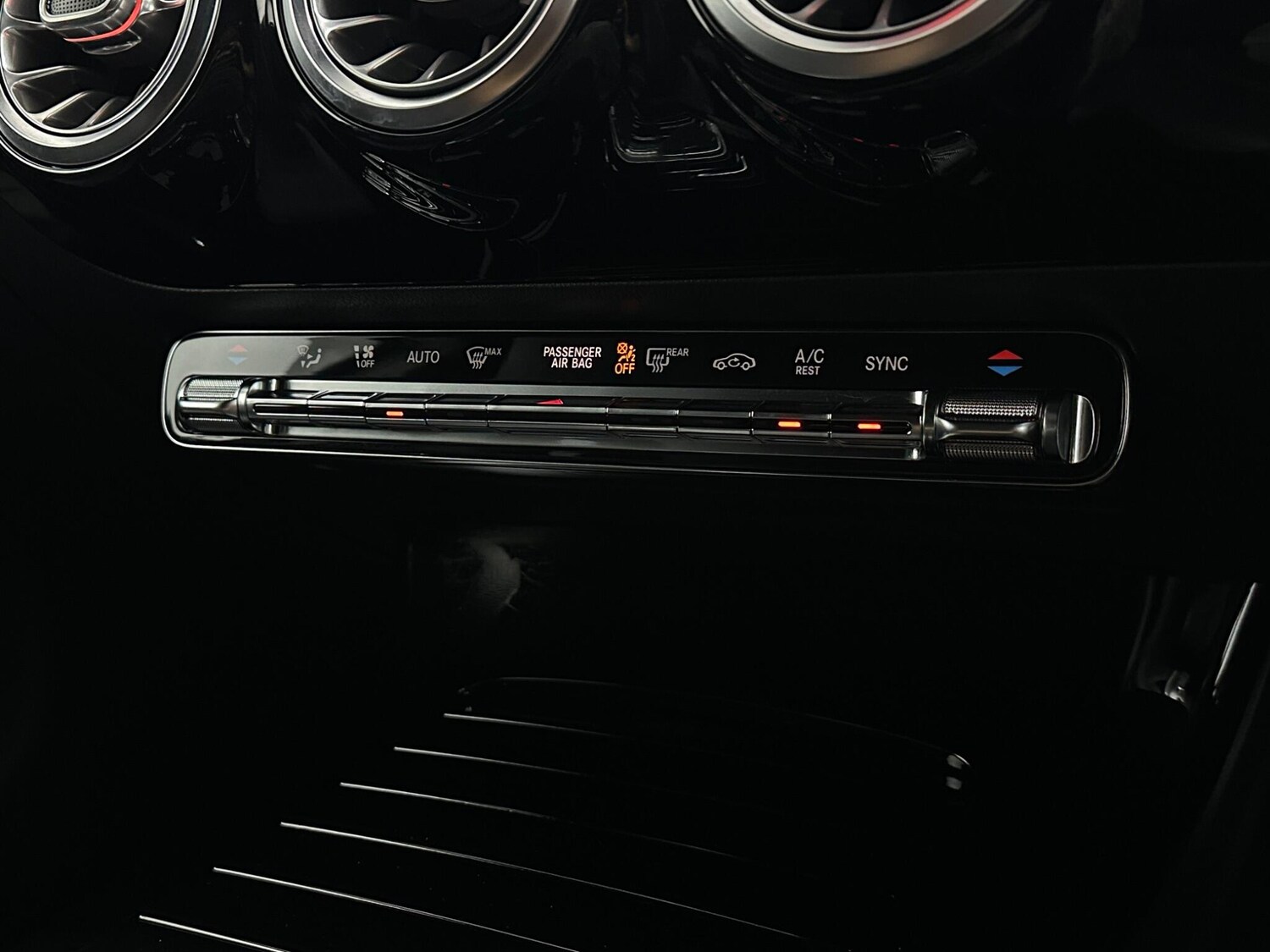 Used Mercedes-Benz A-Class for sale - 77957468: Photo 22