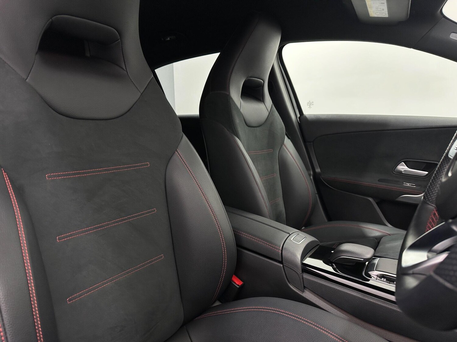 Used Mercedes-Benz A-Class for sale - 77957468: Photo 32