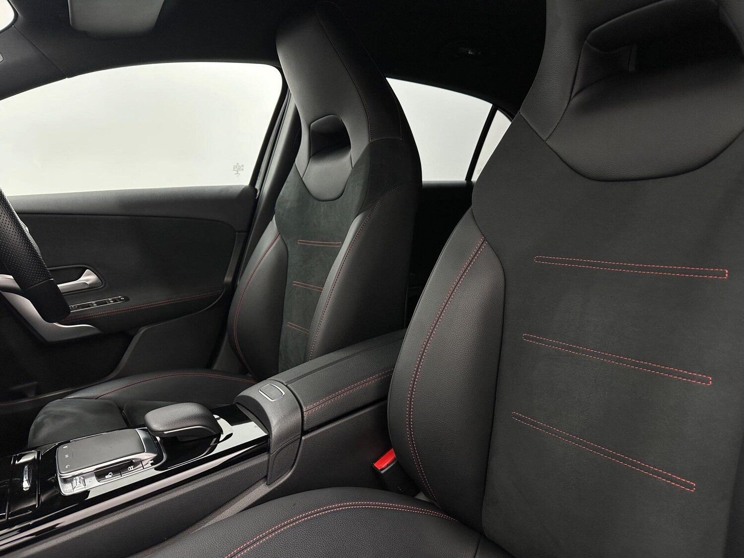 Used Mercedes-Benz A-Class for sale - 77957468: Photo 36