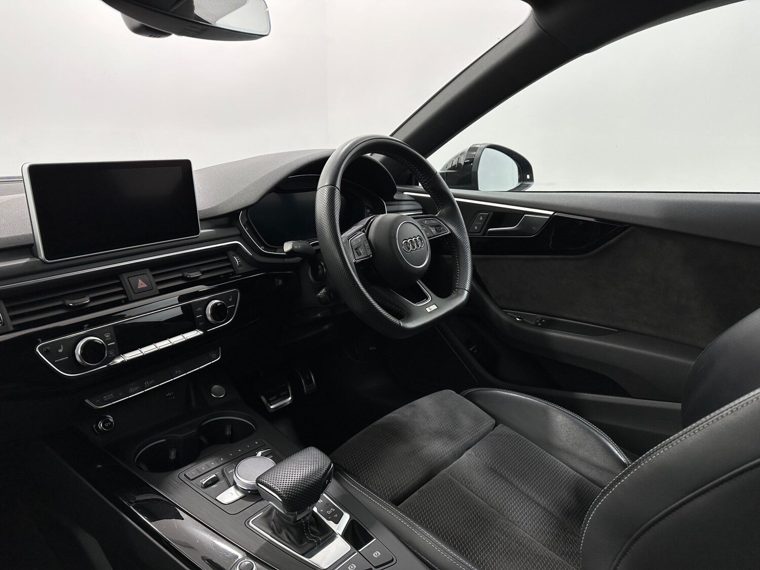 Used Audi A5 2019 for sale - 77524069: Photo 32