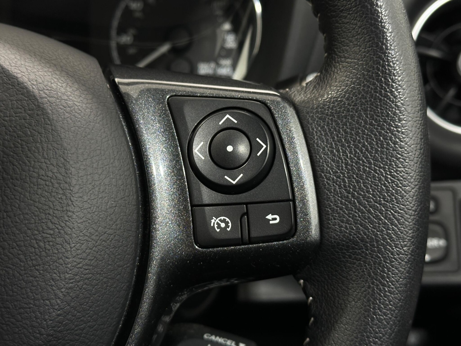 Used Toyota Yaris 2020 for sale - 77469041: Photo 16