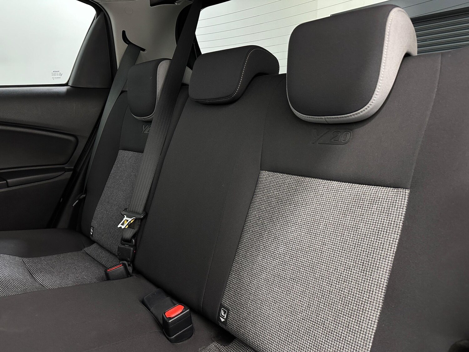 Used Toyota Yaris 2020 for sale - 77469041: Photo 38