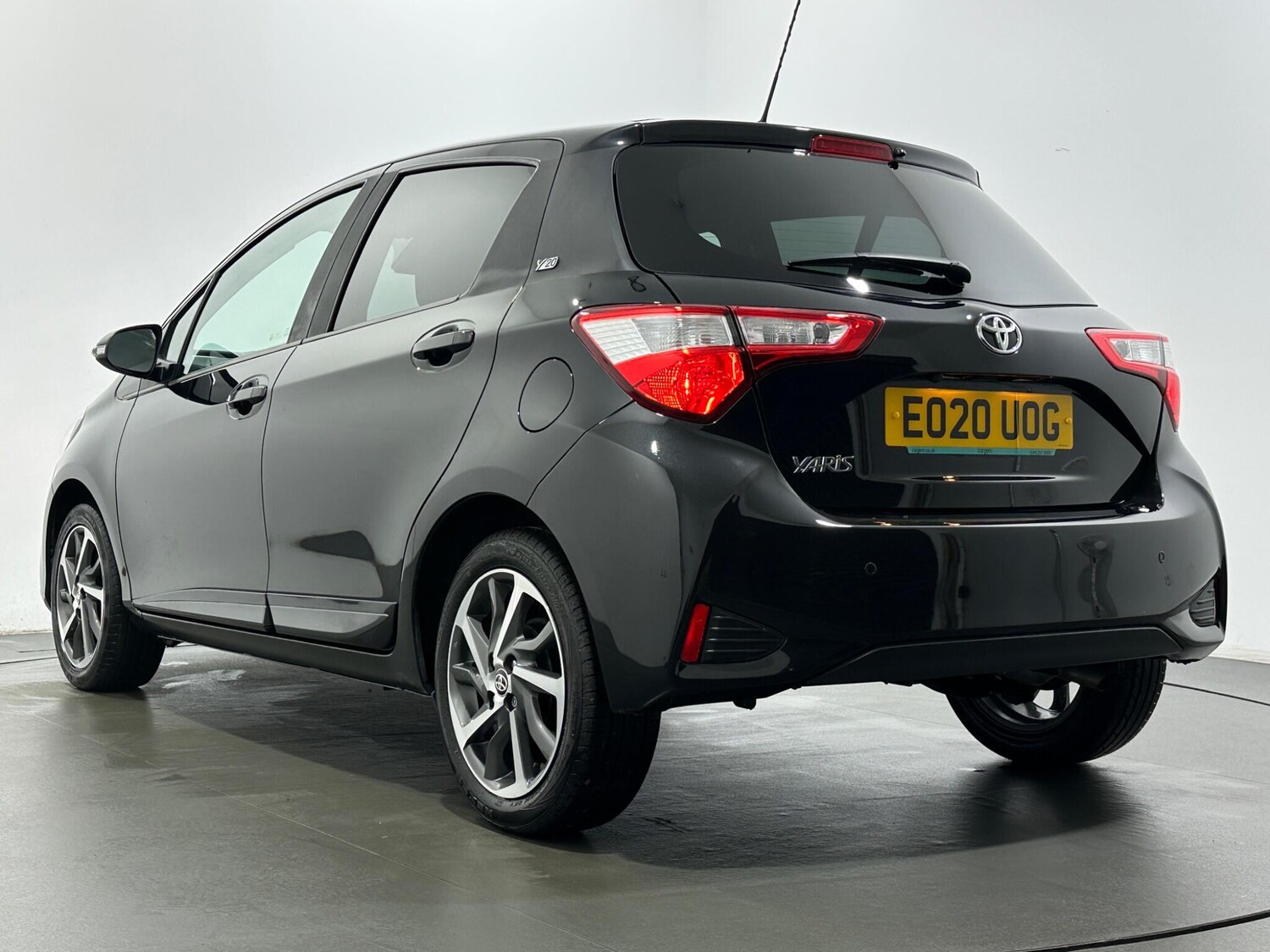Used Toyota Yaris 2020 for sale - 77469041: Photo 47