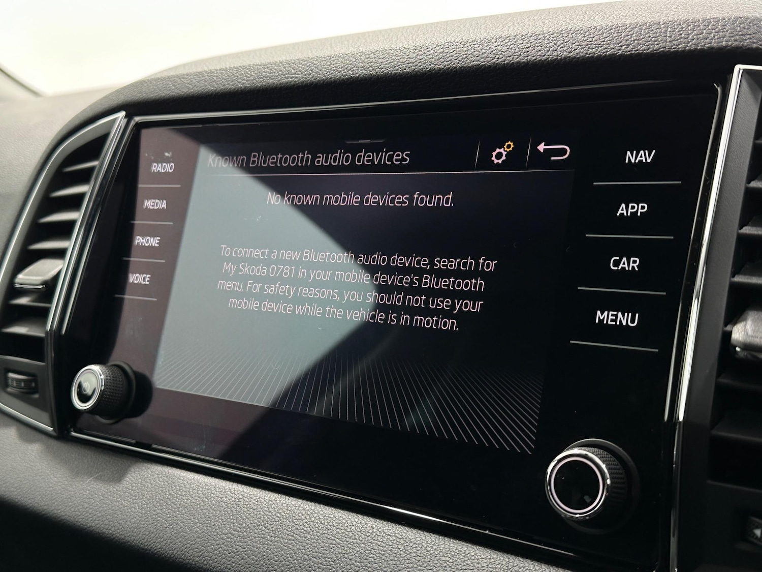 Used Skoda Karoq 2021 for sale - 76878836: Photo 25