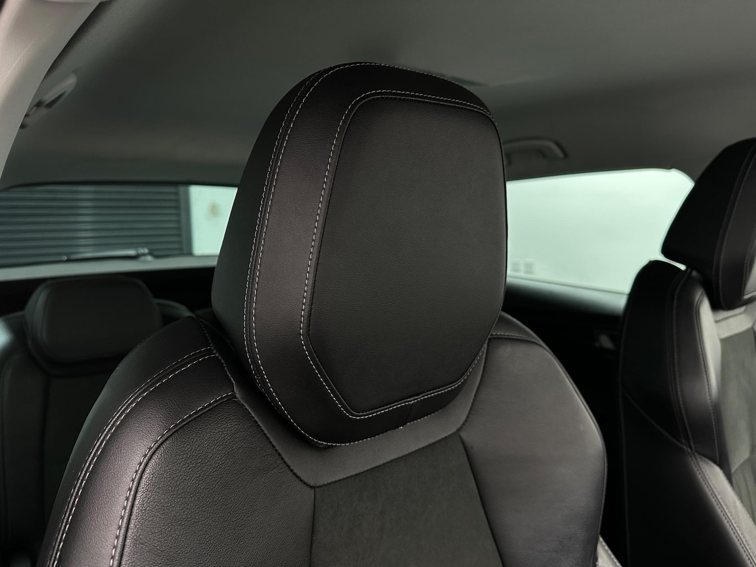 Used Skoda Karoq 2021 for sale - 76878836: Photo 32