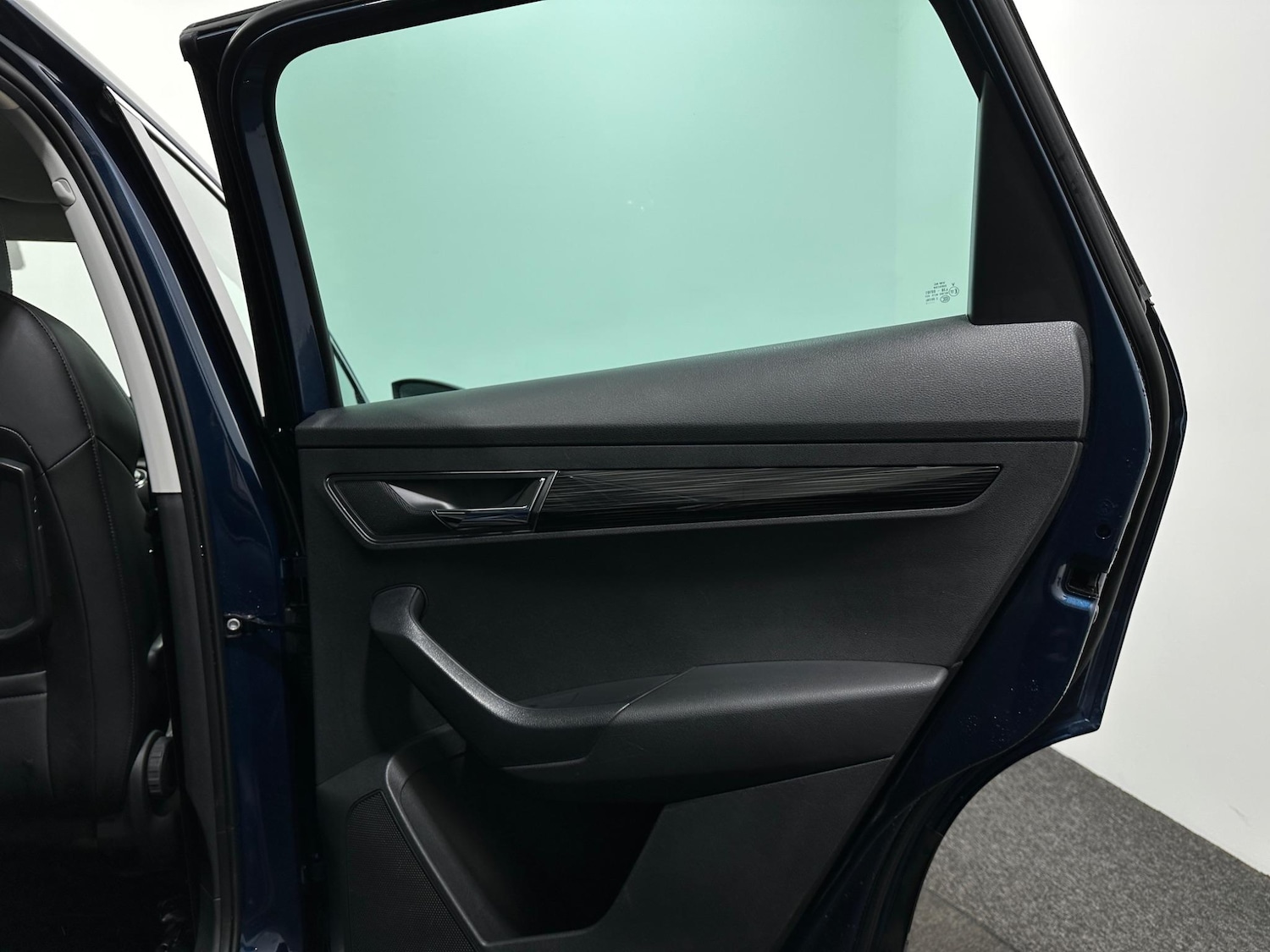 Used Skoda Karoq 2021 for sale - 76878836: Photo 43